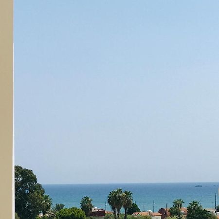 Pool Apartment ラルナカ エクステリア 写真